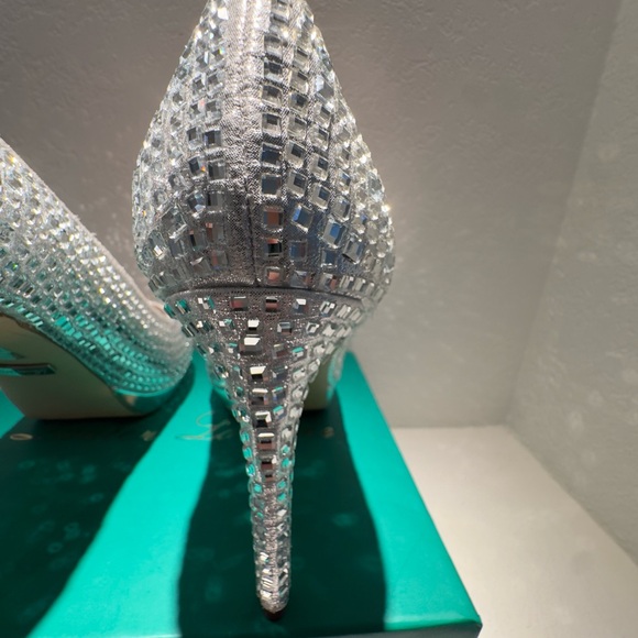 NWT Lauren Lorraine Sparkling Silver Candie Open Toe Platform Heels - Picture 10 of 11